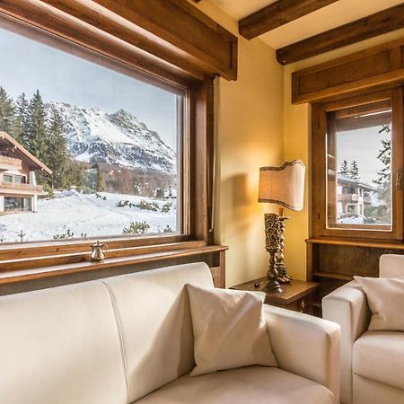 Cantore, Cortina By Short Holidays كورتينا دامبيتزو المظهر الخارجي الصورة