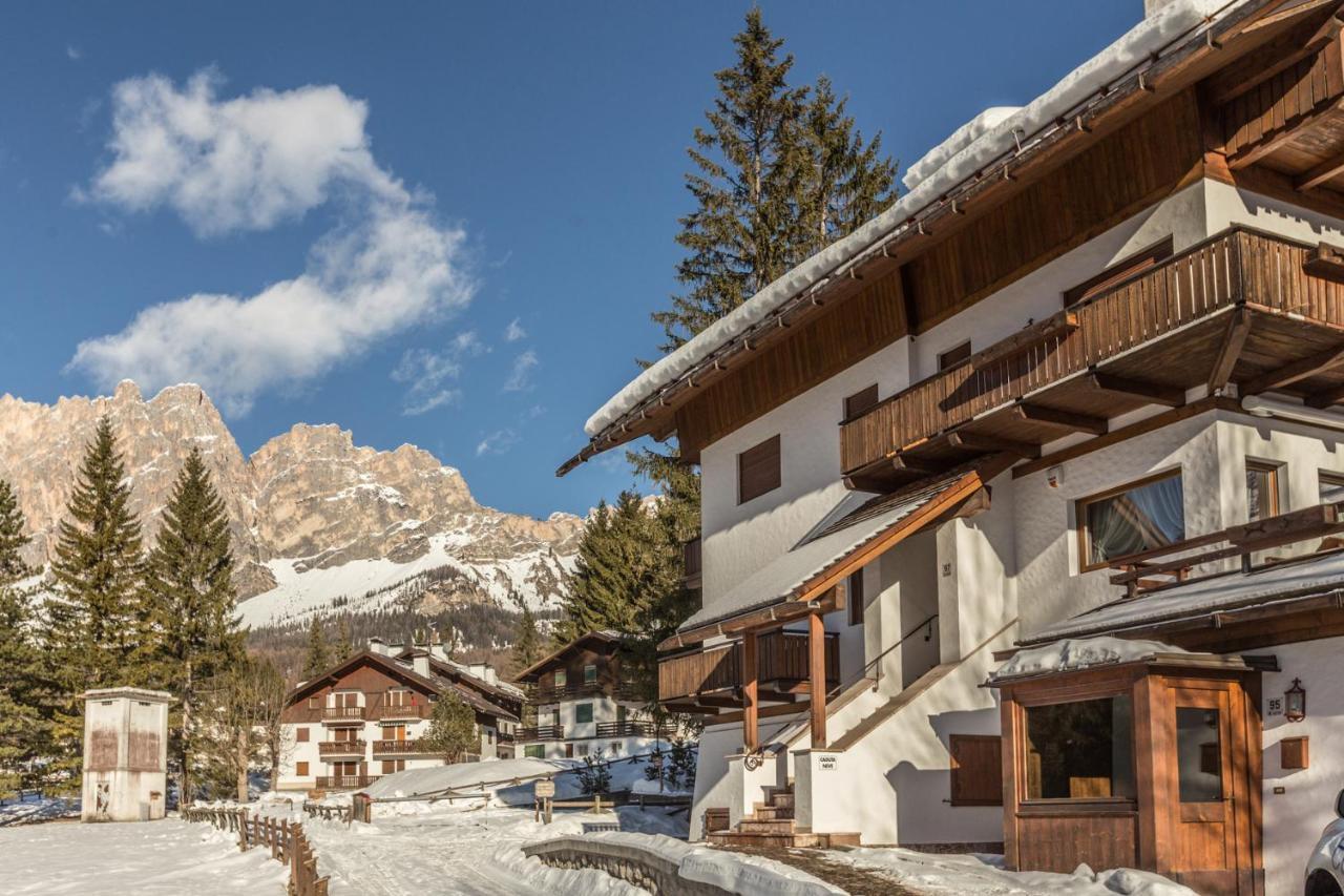 Cantore, Cortina By Short Holidays كورتينا دامبيتزو المظهر الخارجي الصورة
