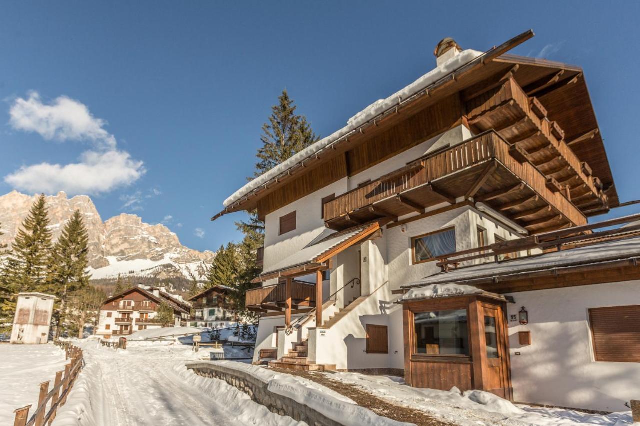 Cantore, Cortina By Short Holidays كورتينا دامبيتزو المظهر الخارجي الصورة